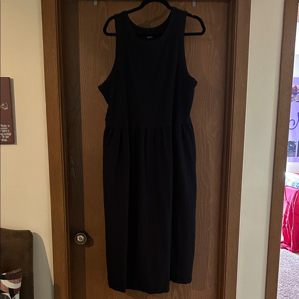 Sleeveless Black Sonoma Midi Dress - Classic Women's Dress